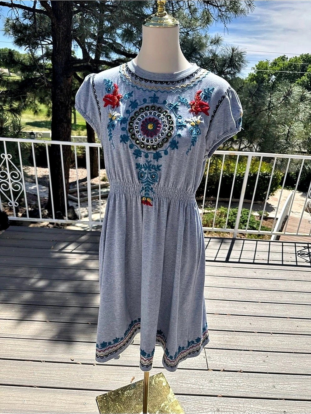 Double D Ranch Embroidered Midi Dress in Gray & Blue Size Medium